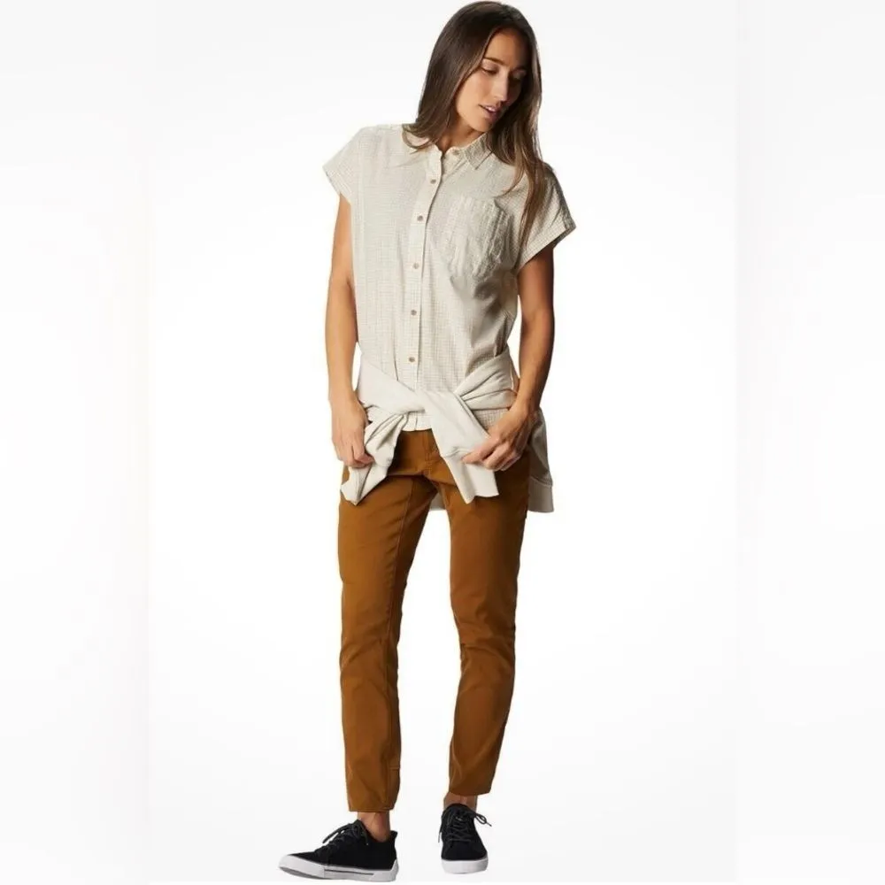 Mountain Hardware women’s kentro cord green relaxed fit pant size 4 outdoor - Image 3