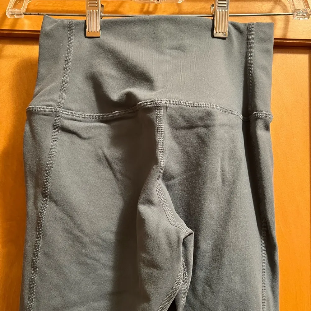 Alo yoga ultimate leggings - concrete - Image 7