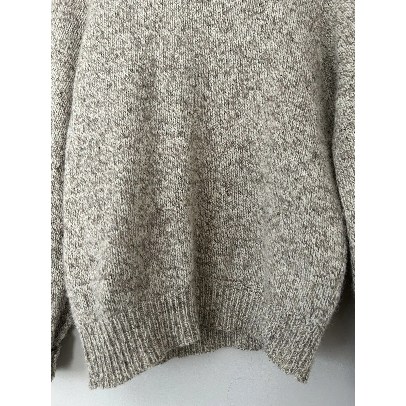 Vintage 90s Lands End Women’s Thick Wool Crewneck Beige Sweater Size Medium - Image 4