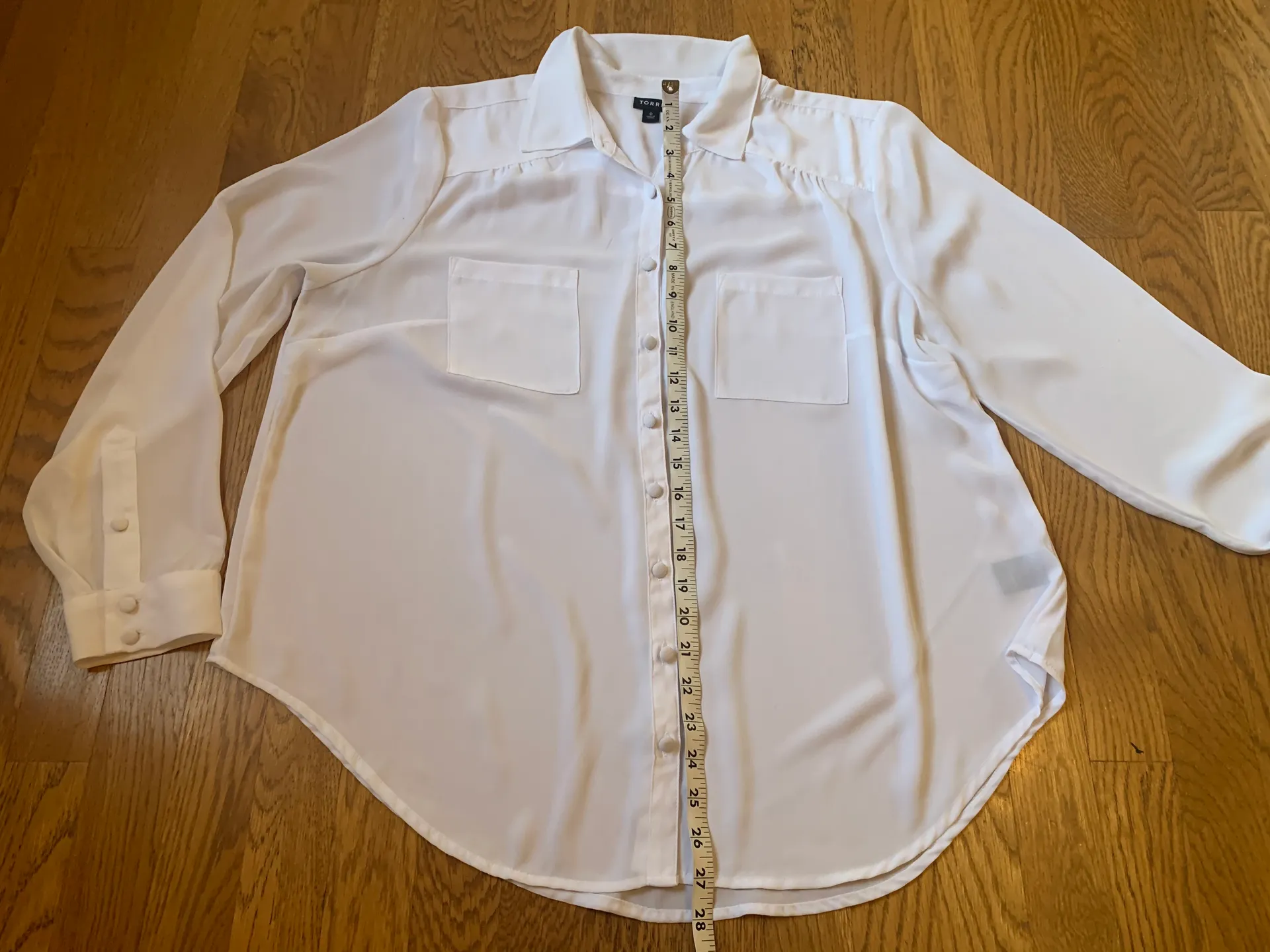 Torrid long sleeve white button up blouse size 0 - Image 10