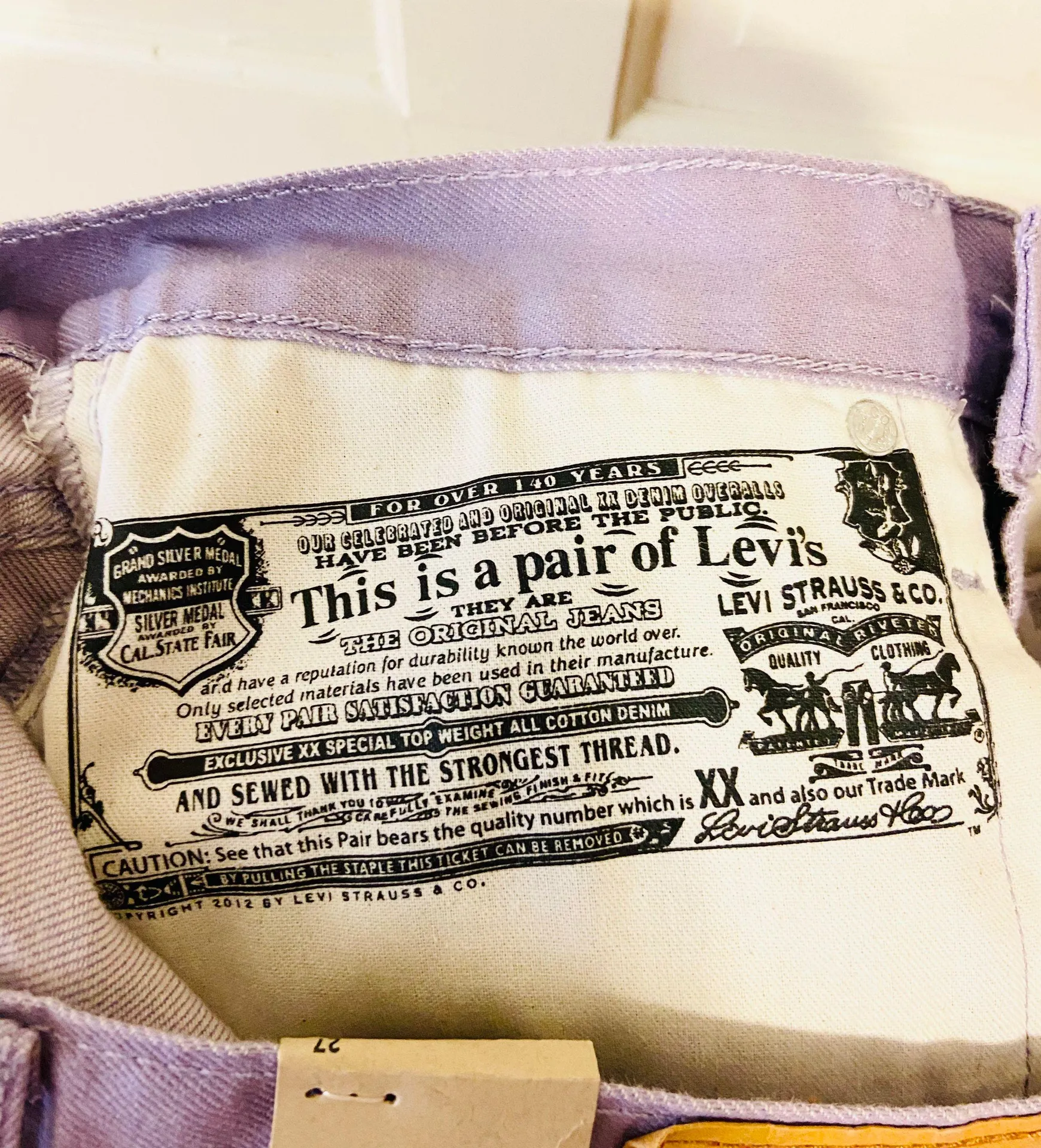 NWT  501 button fly purple jean shorts - Image 7