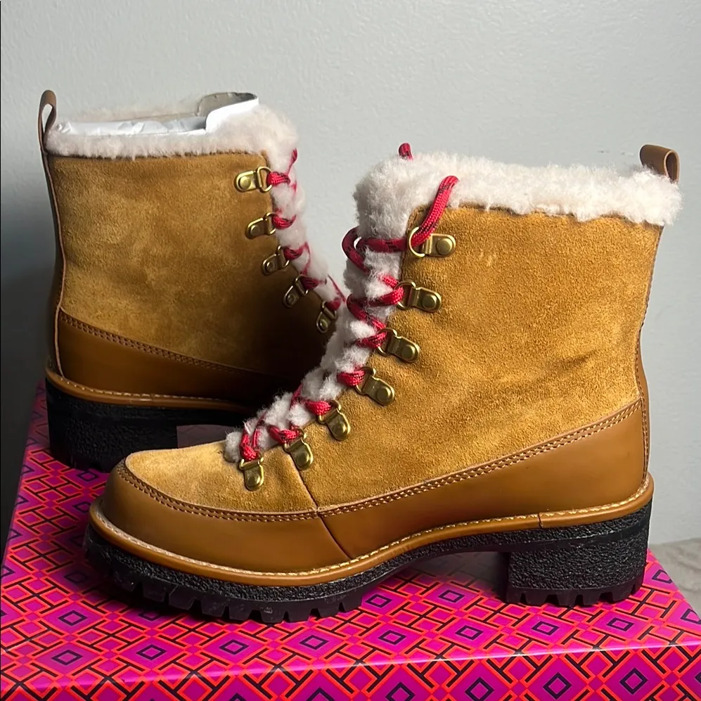 TORY BURCH thea shearling boots size6 color/rhum natural 202 rubberized leather - Image 9