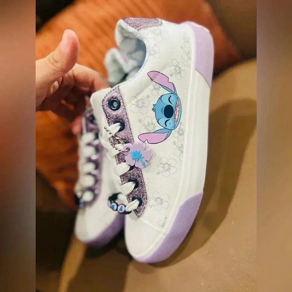 New Disney stitch women’s shoes size 6 - Image 5