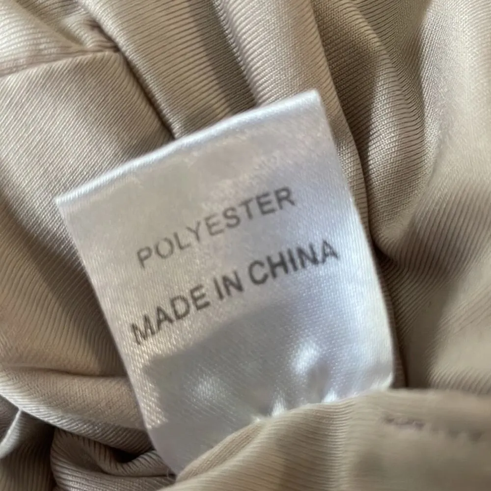 HELLO MOLLY Croissants and Cuddles Crop Top Medium M - Image 4