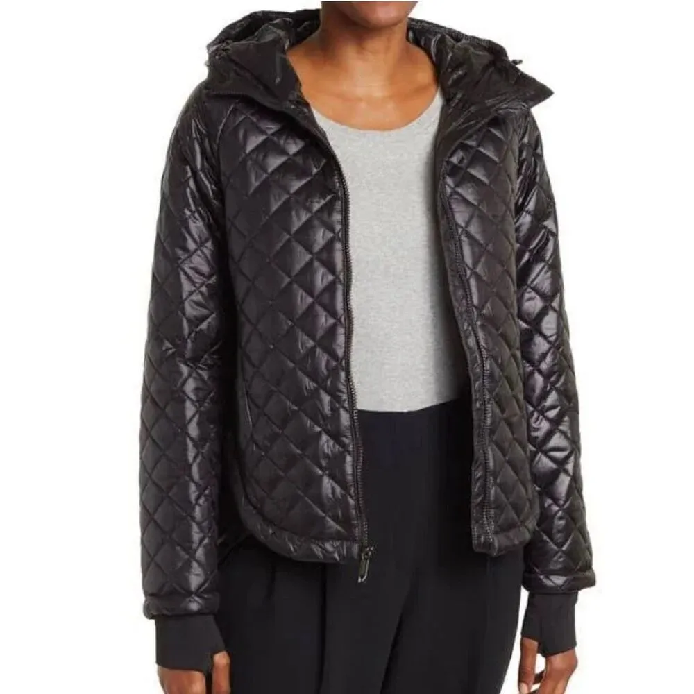 Bcbg black feather free quilted puffer jacket size small - Image 11
