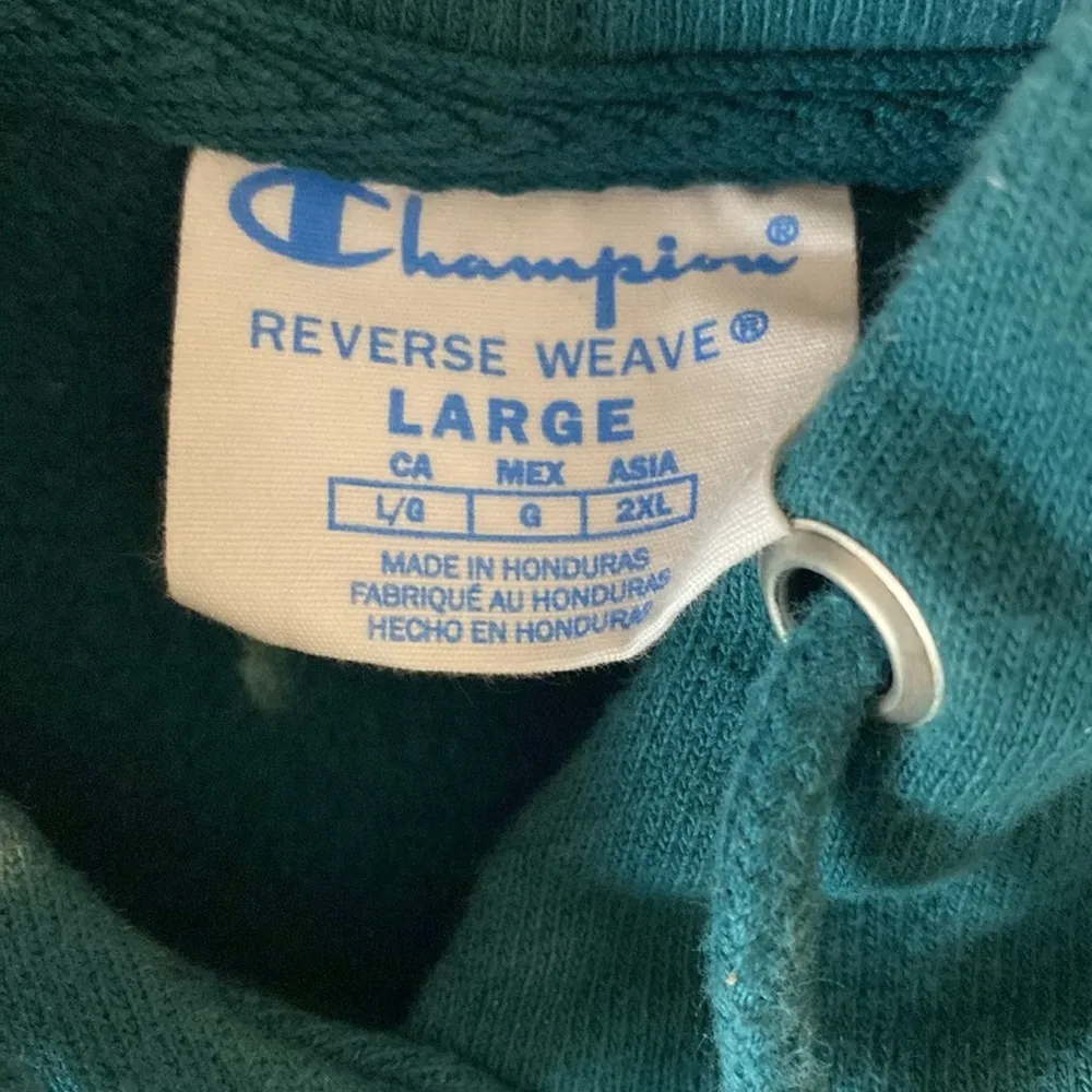 Champion cozy casual reverse weave hoody size large - Image 6