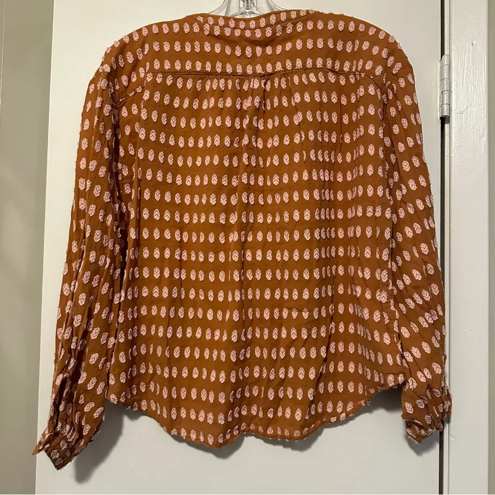 Anthropologie pilcro tavi textured button down size S - Image 4