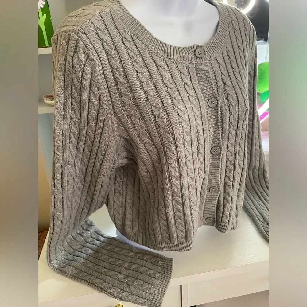 BP  Cable Crewneck Cardigan - Image 3