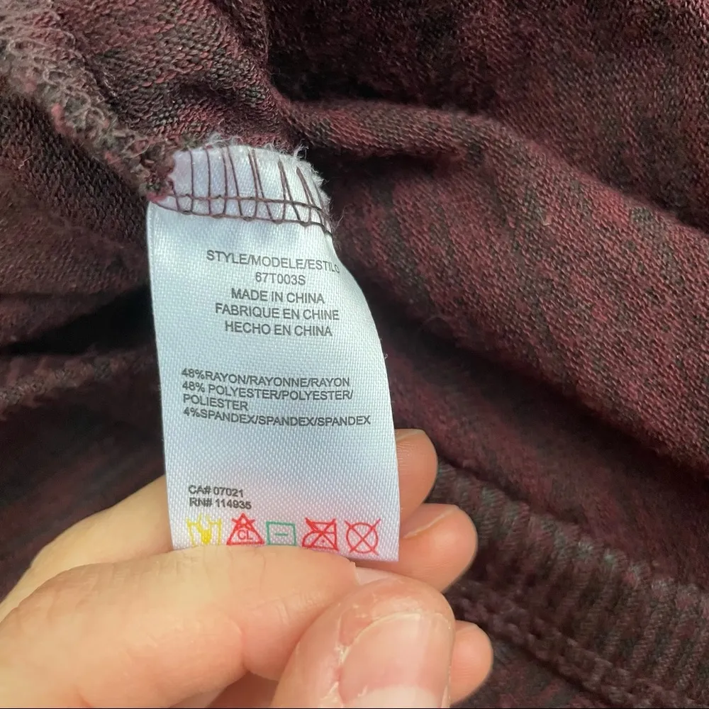 Red RD Style Cardigan - Image 4