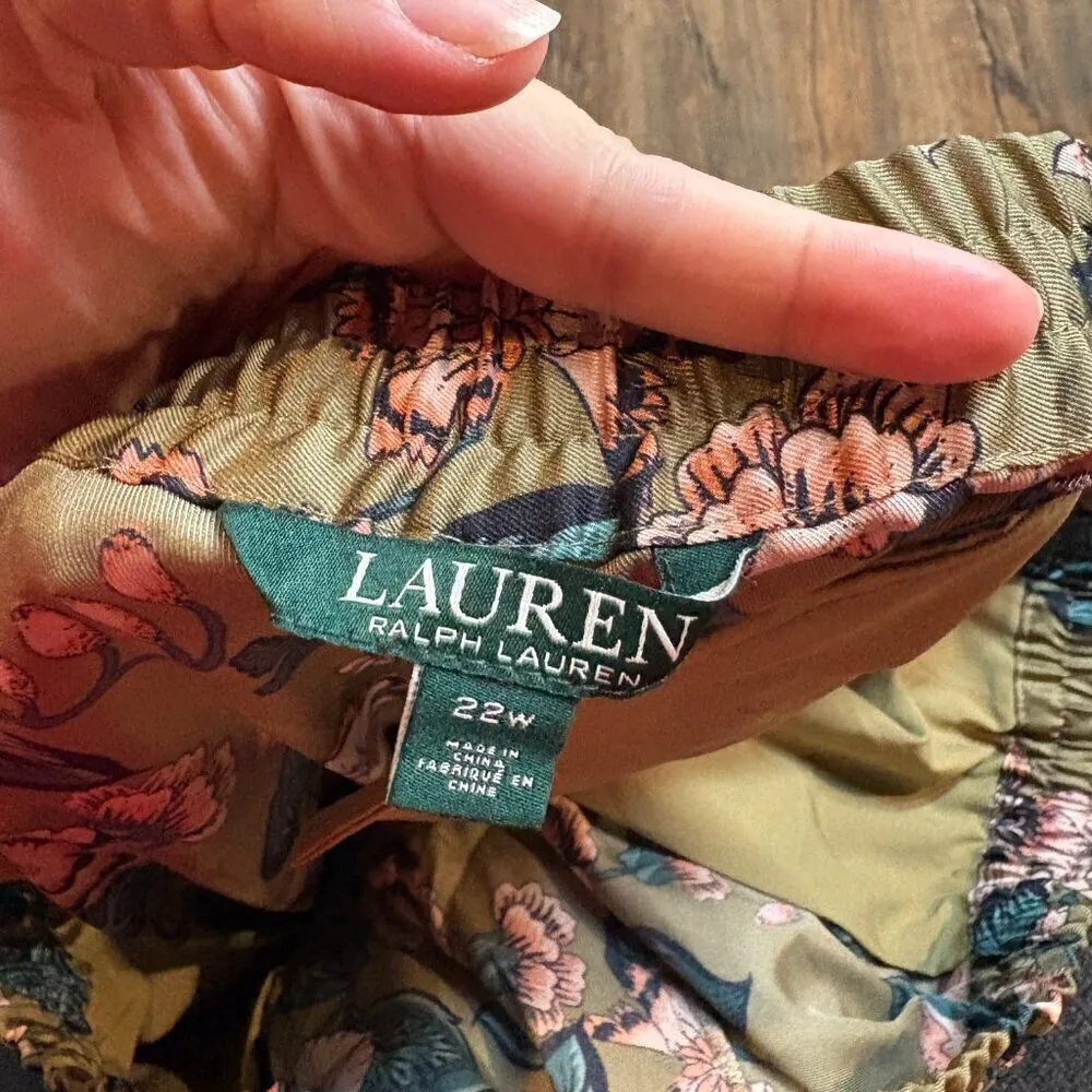 NWT Lauren Ralph Lauren floral pull on pants in Farm Olive - Image 6