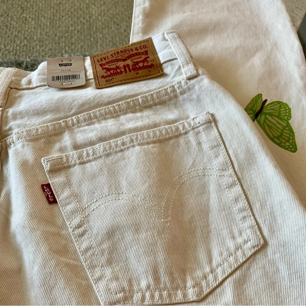 501 LEVI'S Original Jeans Cream 29 - Image 6