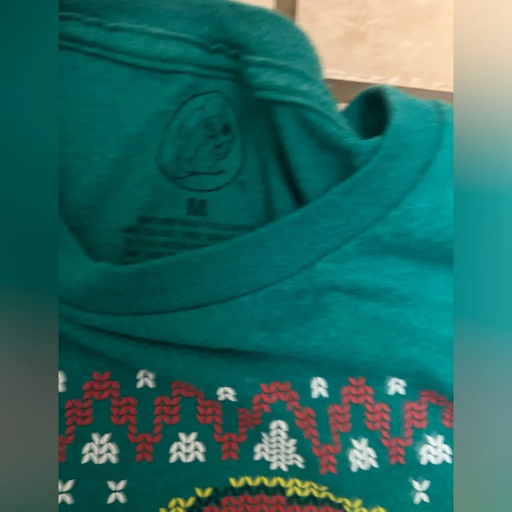 Bucees Christmas green red  short sleeve shirt - Image 3