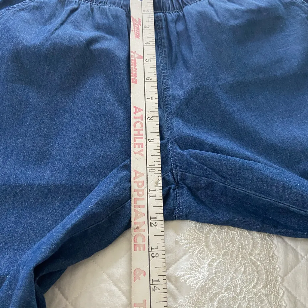 Croft & Barrow Wide Leg Pull On Chambray Cropped Pants Size Small Coastal Beach - Image 10