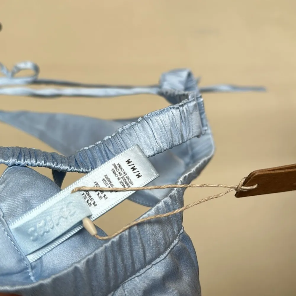 SKIMS Bridal Triangle Silk Bralette in‎ Glacier size M NWT - Image 7