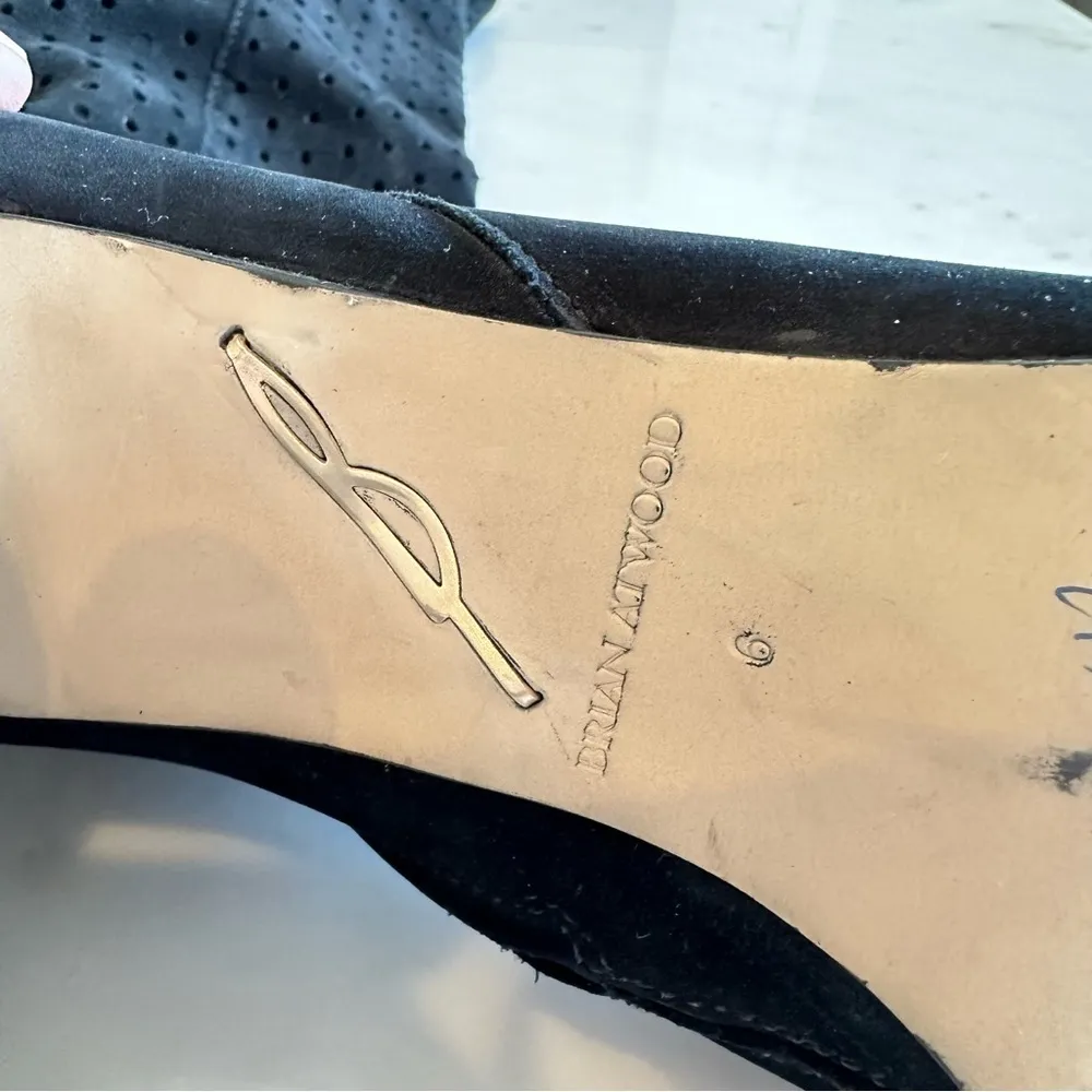 Brian Atwood Size 6 Black Knee High Perforated Stilleto Heel Dramatic Date Night - Image 5