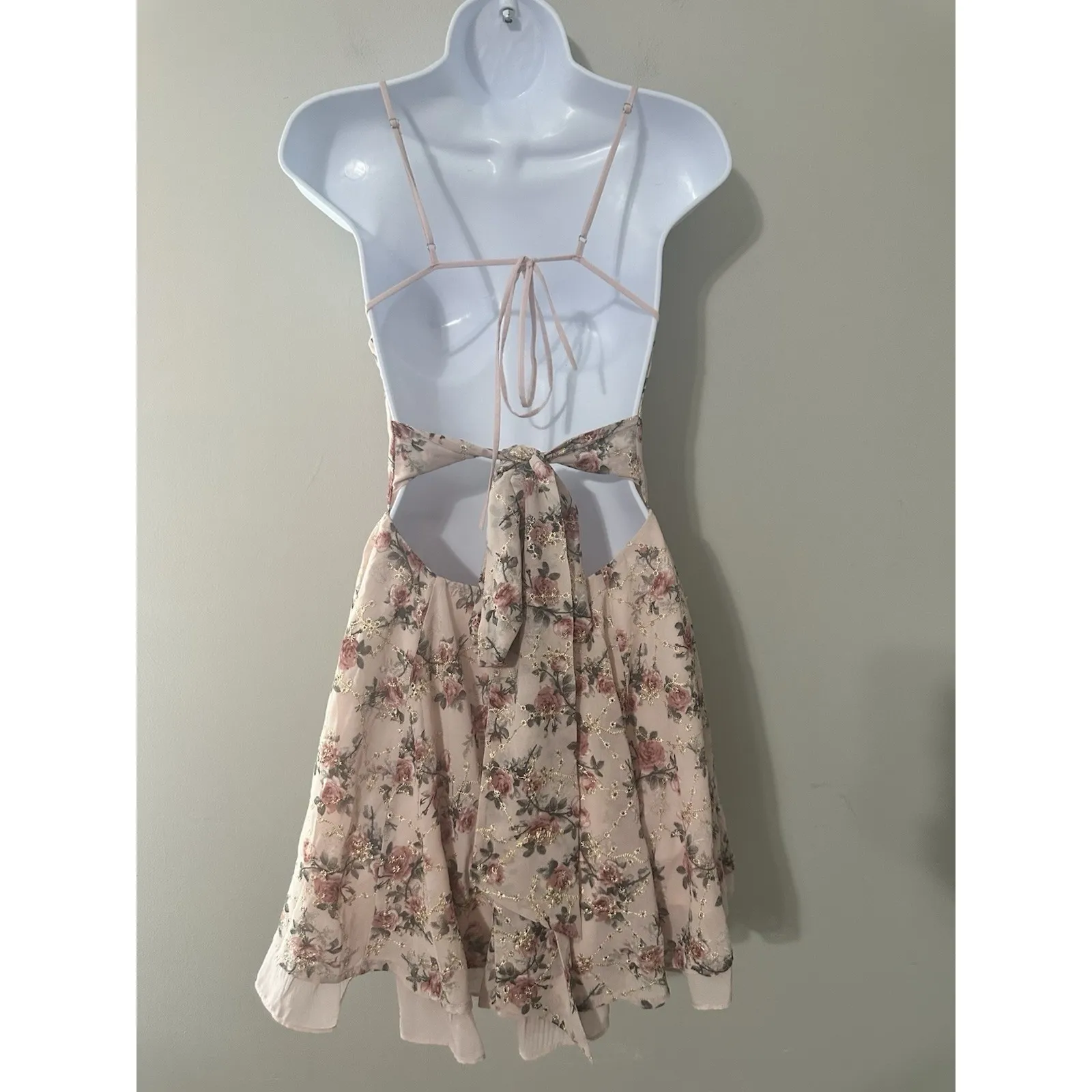 Lucy in the Sky M Pink Floral Gold Embroidered Mini Dress Babydoll - Image 4