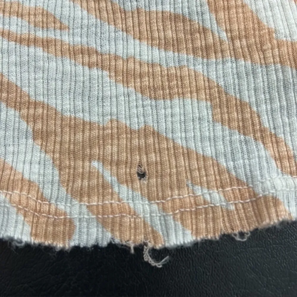 SUNDRY Zebra Strappy Tank in Bone - Image 5