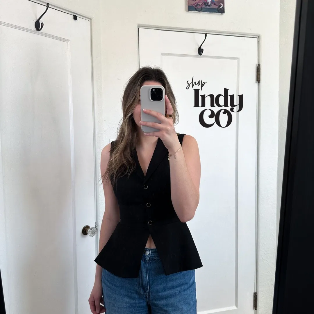 Reformation |‎ Oakley Peplum Collared Fitted Vest with Velvet Buttons in Black - Image 4