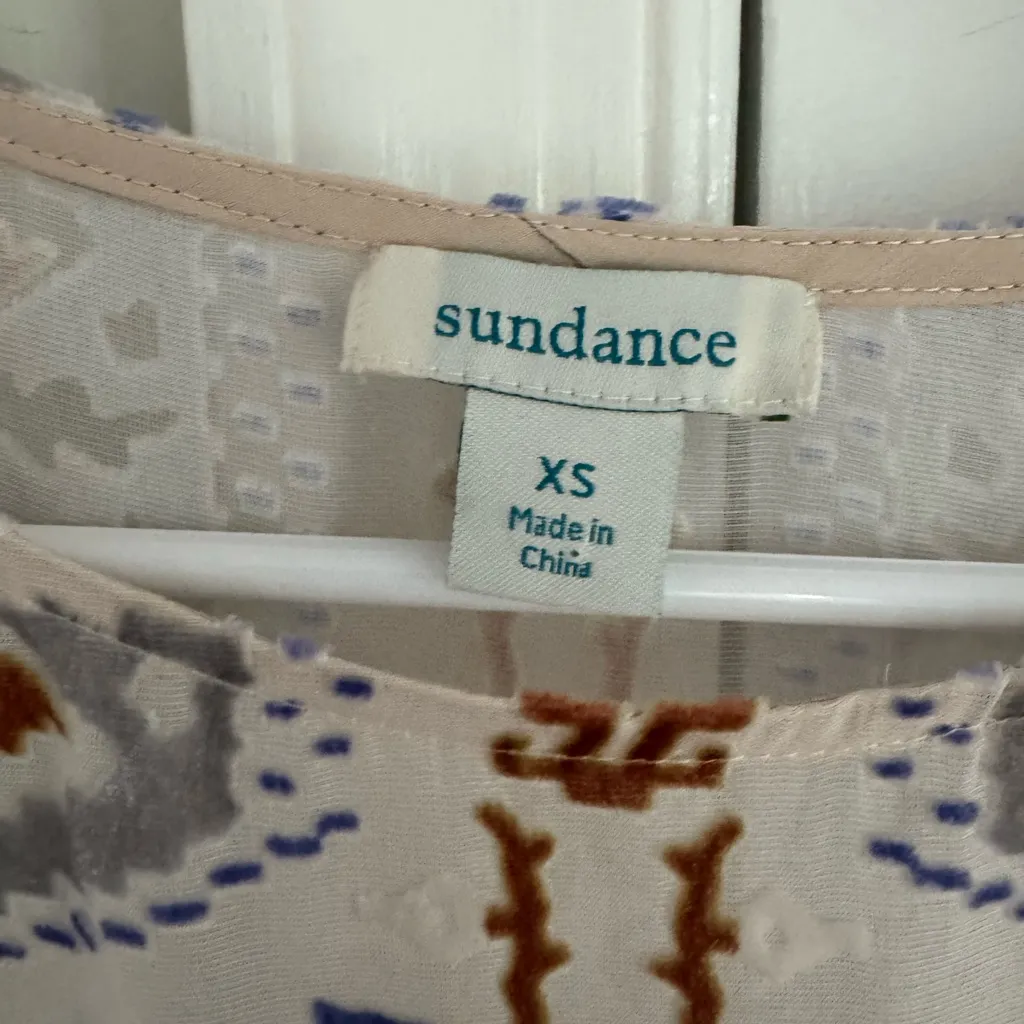 Sundance Velvet Geometric Aztec Silk-Blend Top in Cream With Slip Size XS Boho - Image 5