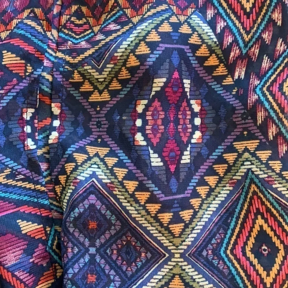 Forever 21 Geometric Maxi Skirt with Front Slits Size Medium - Image 12