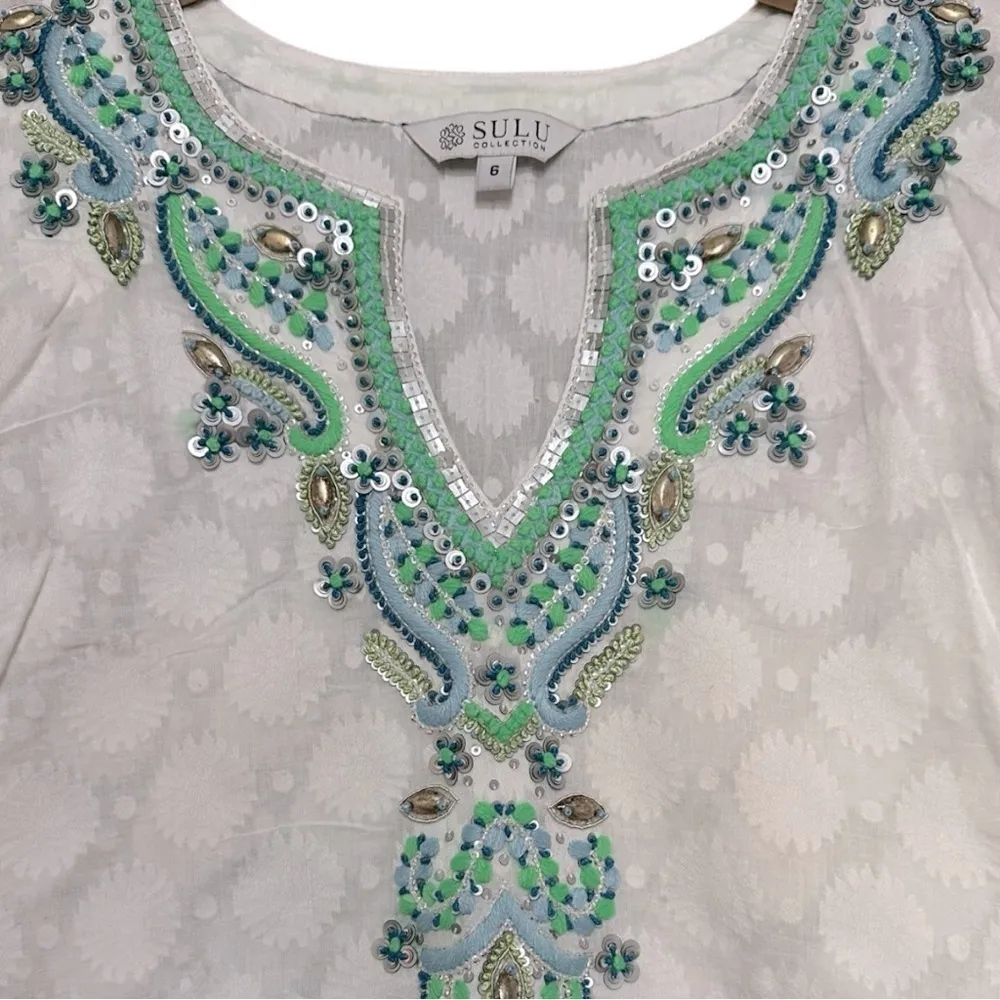Sulu Collection Women’s Size 6 White Green Blue Embroidered Sequin Tunic Dress - Image 3