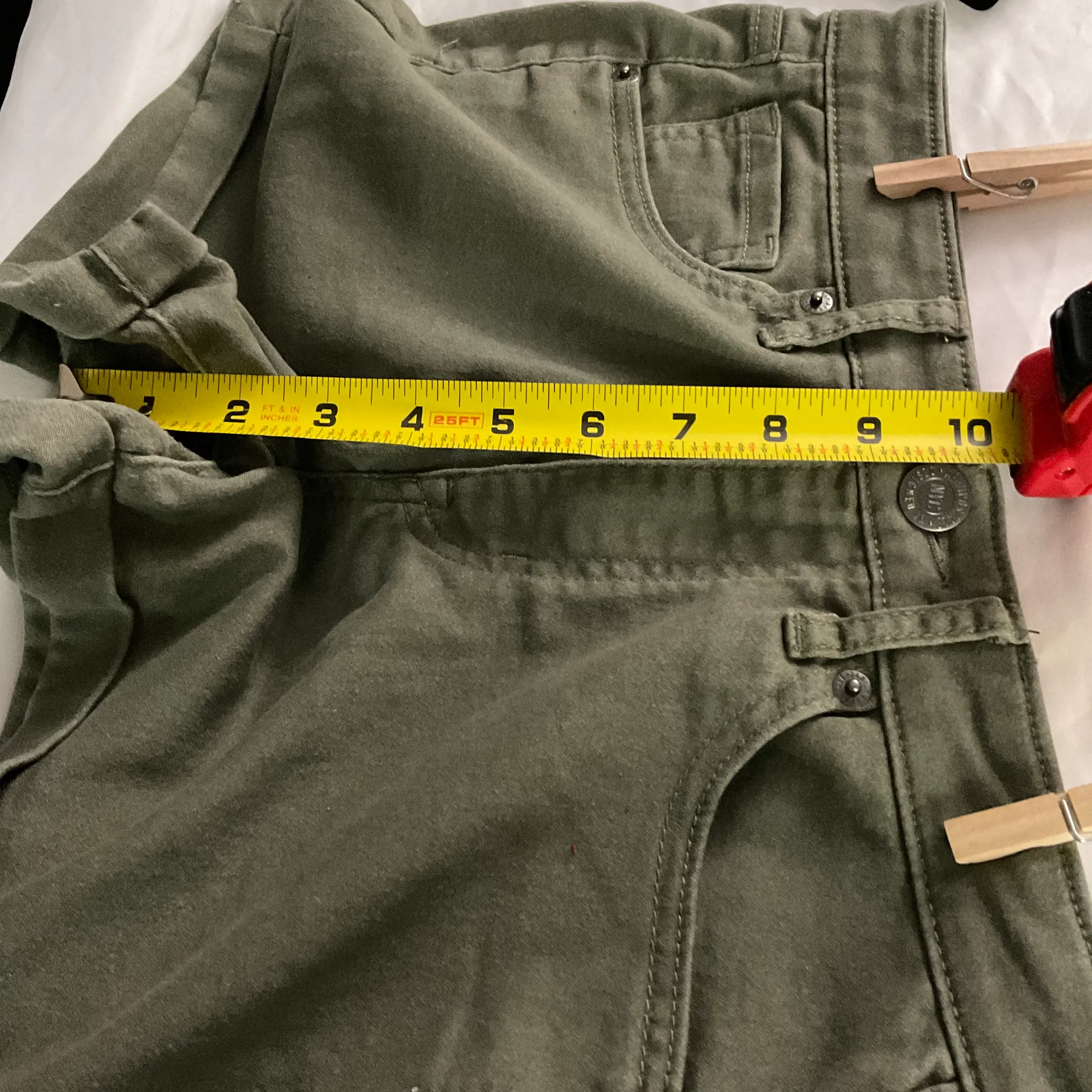 MIDI Army Green Short Size 4 - Image 6