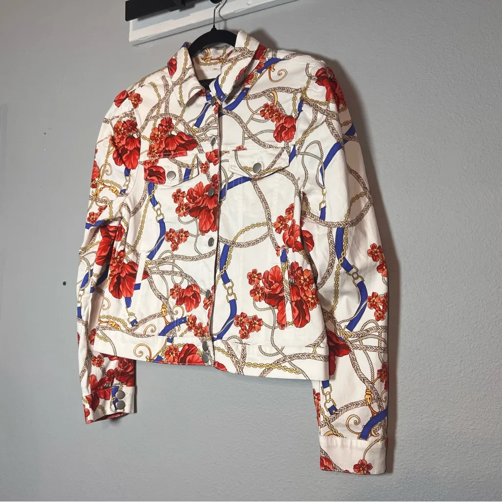 Boston Proper Denim Jacket Floral Status Print Puff Sleeve Size Medium - Image 5