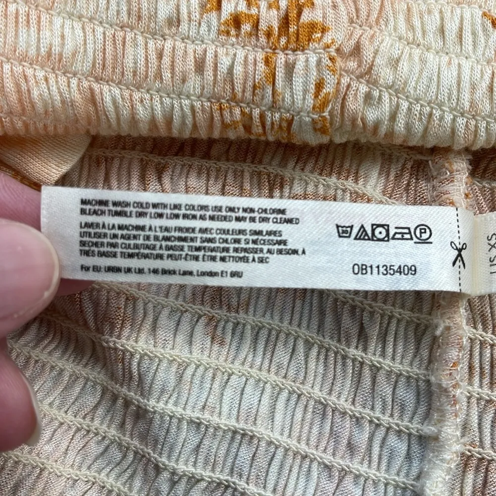 Intimately Free People Hannah Floral Printed Cami in Ivory Size XS - Image 11