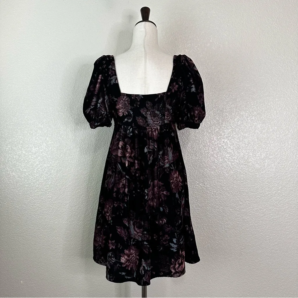 Urban Outfitters Penelope Velvet Puff Sleeves Babydoll Mini Dress, Sz Small - Image 8