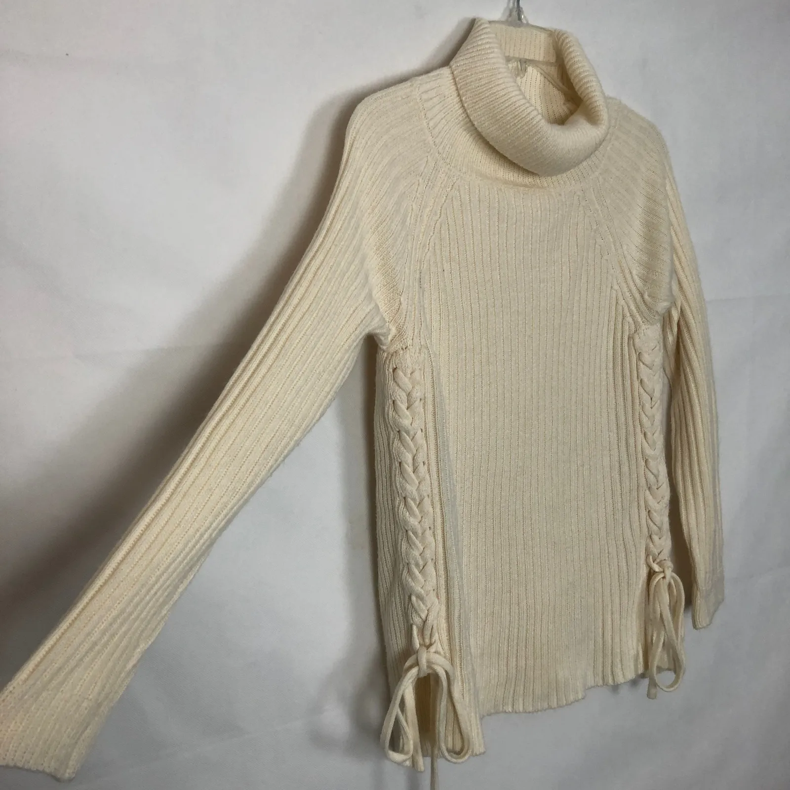 Just Fab Turtleneck Lace Up Cream Pullover Sweater Size S - Image 5