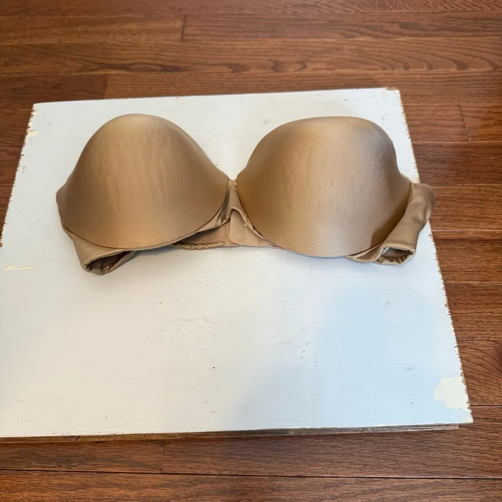 Elegant Strapless Nude Bra Tan Size undefined - Image 6