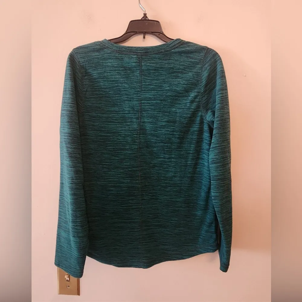St johns bay lightweight Fuzzy classic v neck sweater green size xs - Image 4