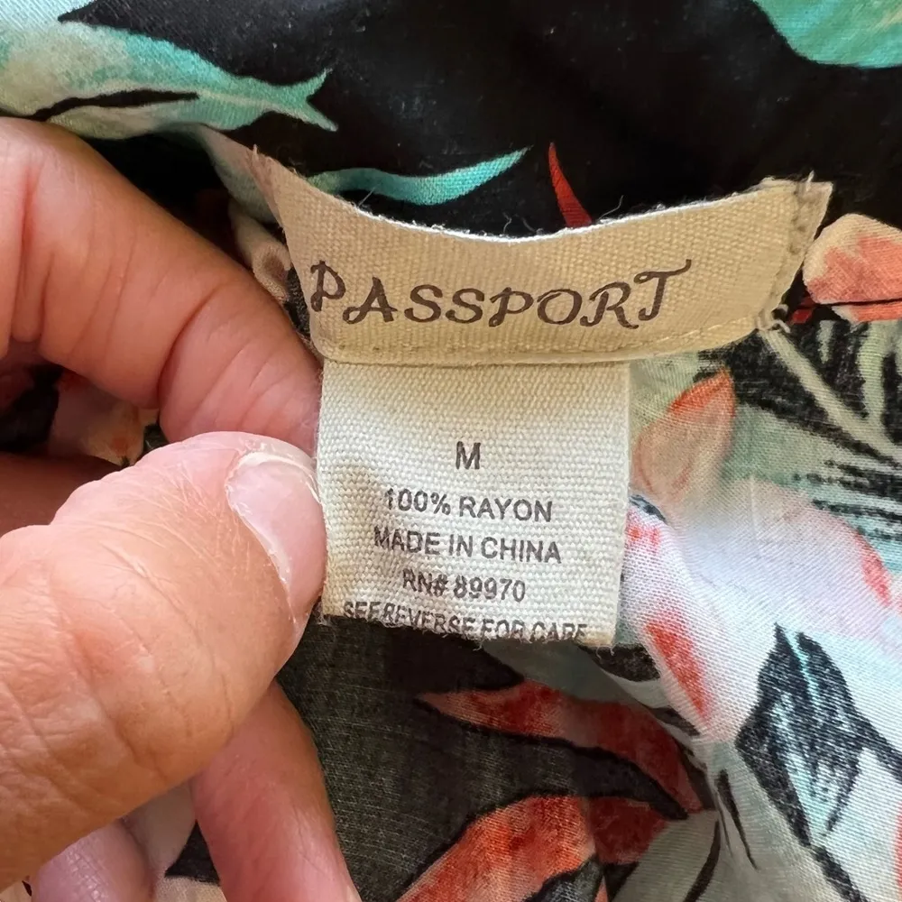 NWT Passport Floral Romper Size M Size M - Image 9