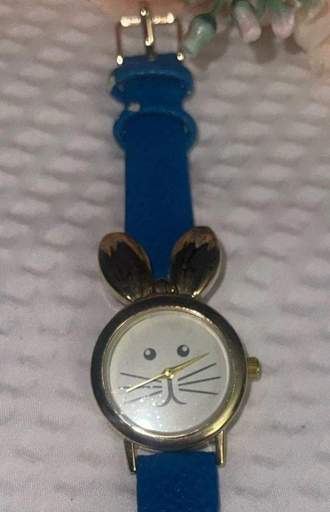 Geneva Quartz Bunny Rabbit Ladies Or Child Watch White Dial Blue Band gold Tone - Image 2