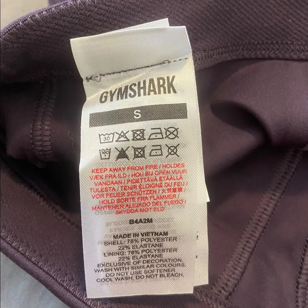 Gymshark Legacy Bandeau Bra Small Purple - Image 4