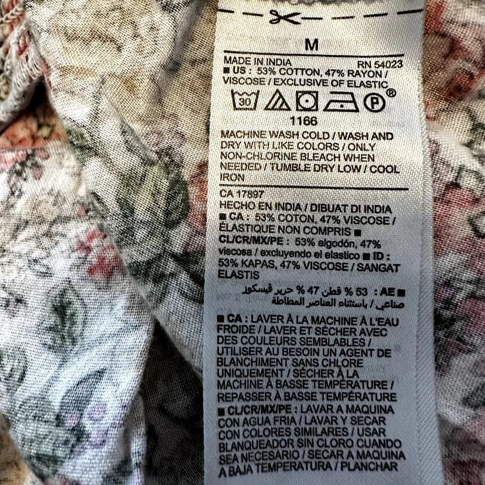 Old Navy Smocked Blouse Floral Print Sleeveless Ruffle Swing Multicolor Medium - Image 3