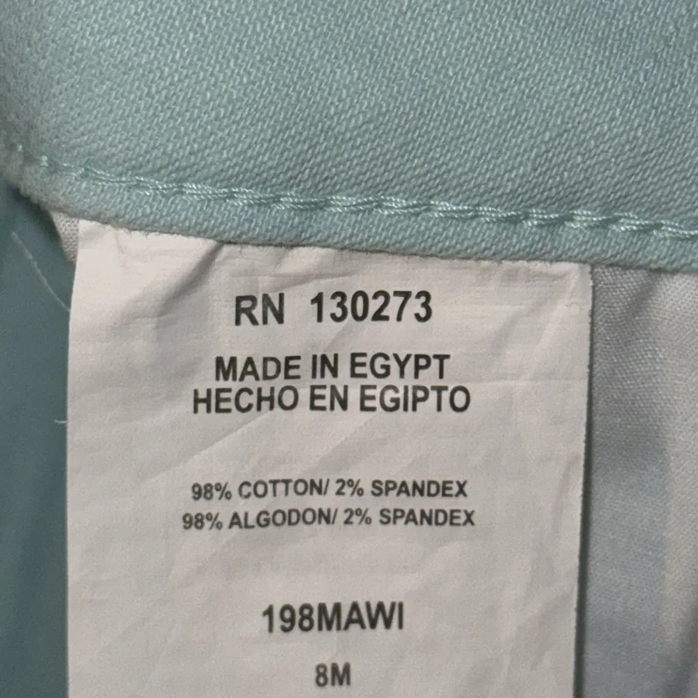 LEE Riders Midrise Cuffed Capri Pants Stretch Women’s 8 Icy Blue - Image 9