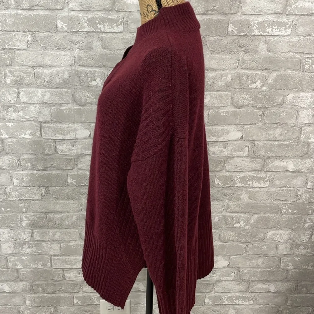 Simply Vera VeraWang Cable Knit Sweater Purple Size L - Image 2