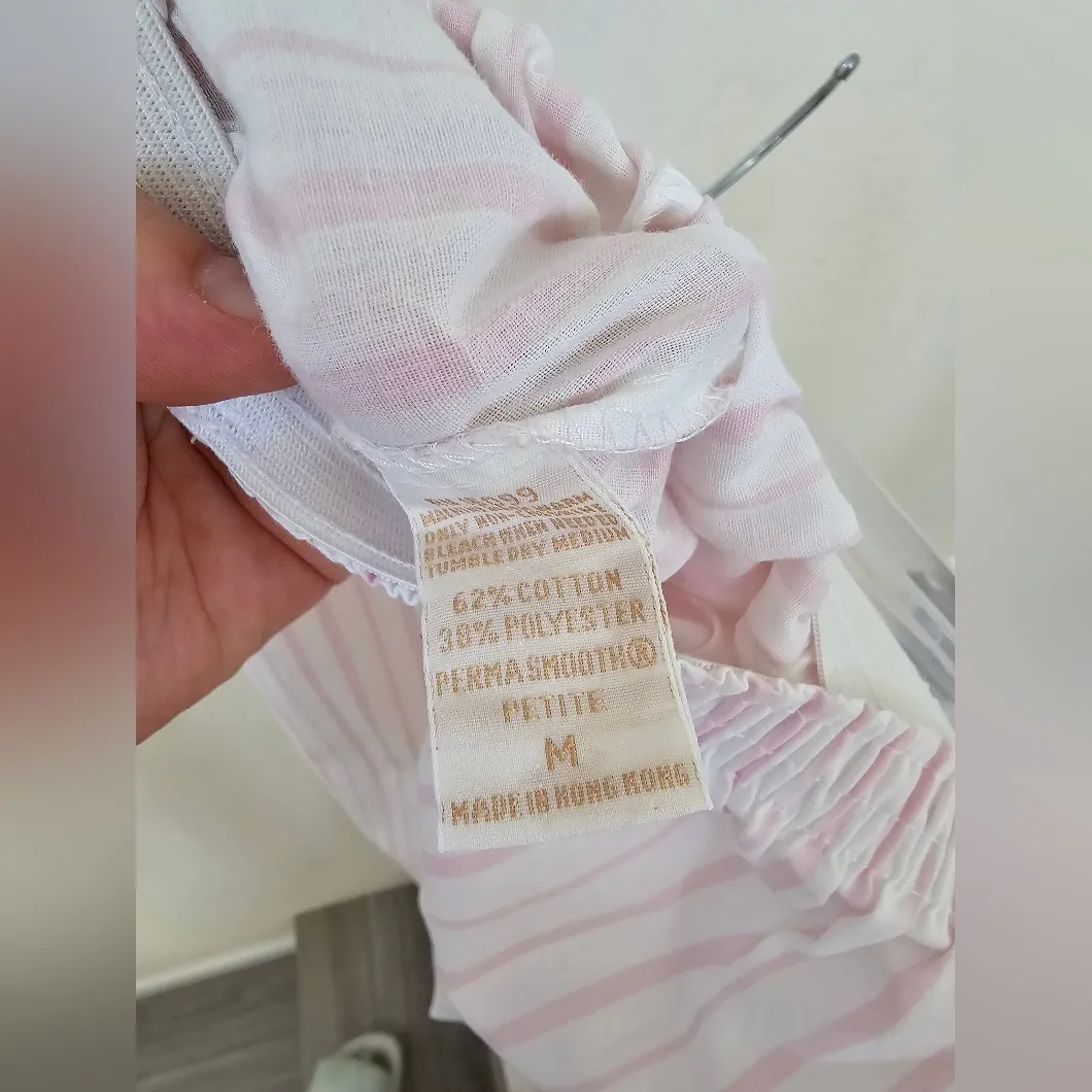 Carriage Court Pink And White Striped Pajamas With Flower Bow Embroidery Size undefined - Image 7