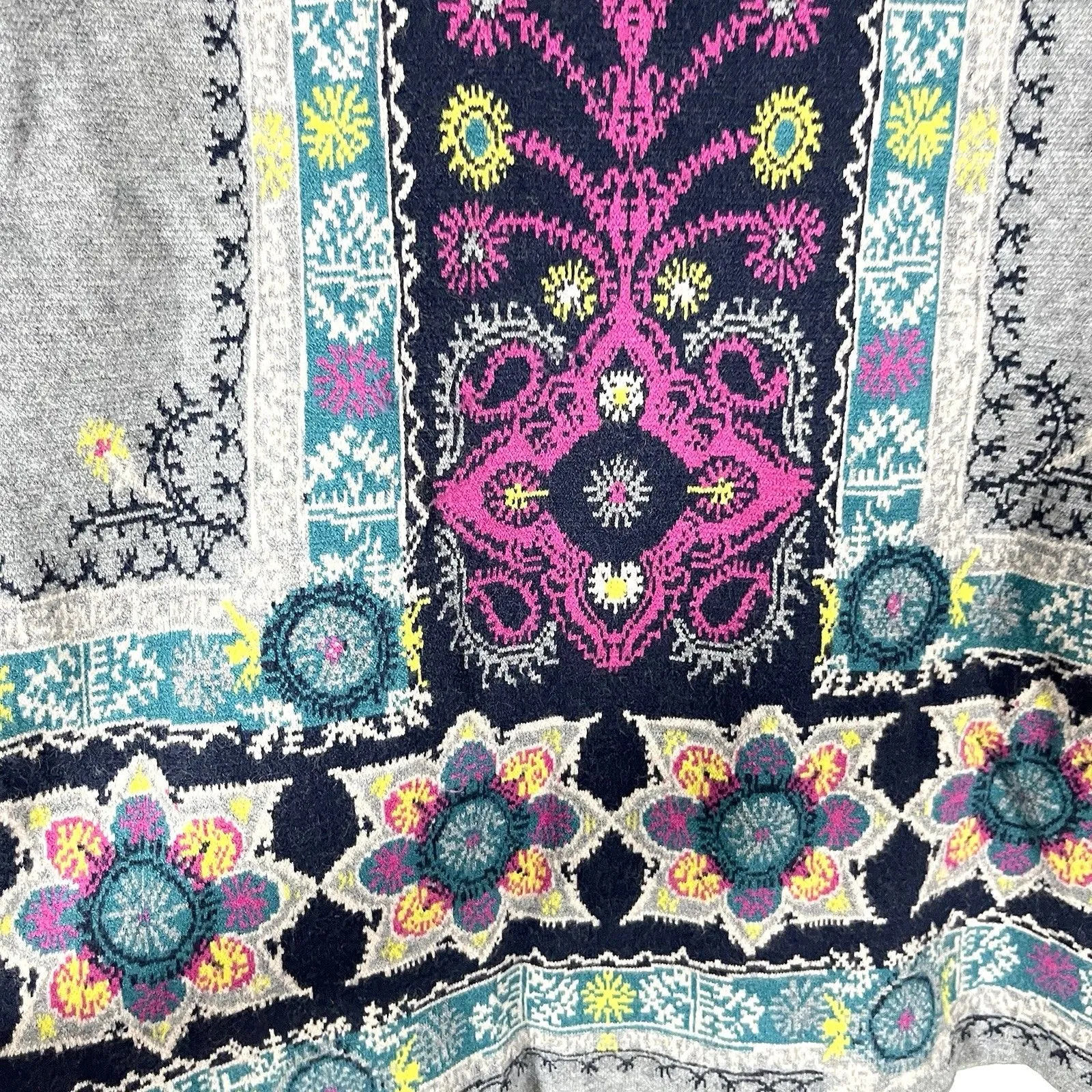 Akemi+Kin Anthropologie Kaleidoscope Sweater Dress Short Sleeve Size S Gray Boho - Image 5