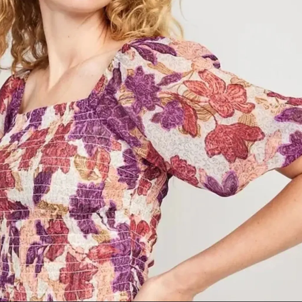 Old Navy Fitted Puff-Sleeve Smocked Top Autumn Leaves Size L - Image 4