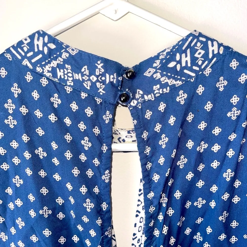 Blue and White Printed Romper - Image 4