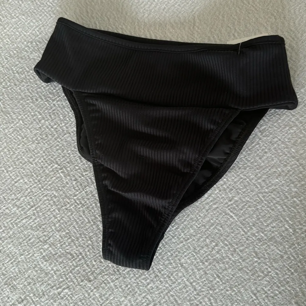 MONTCE Tamarindo Rib High cut Bikini Bottom, X - Image 8