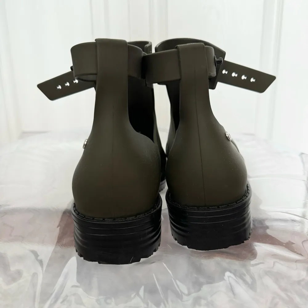 NIB MEL Melissa Open Boot Green Sz 9 - Image 6