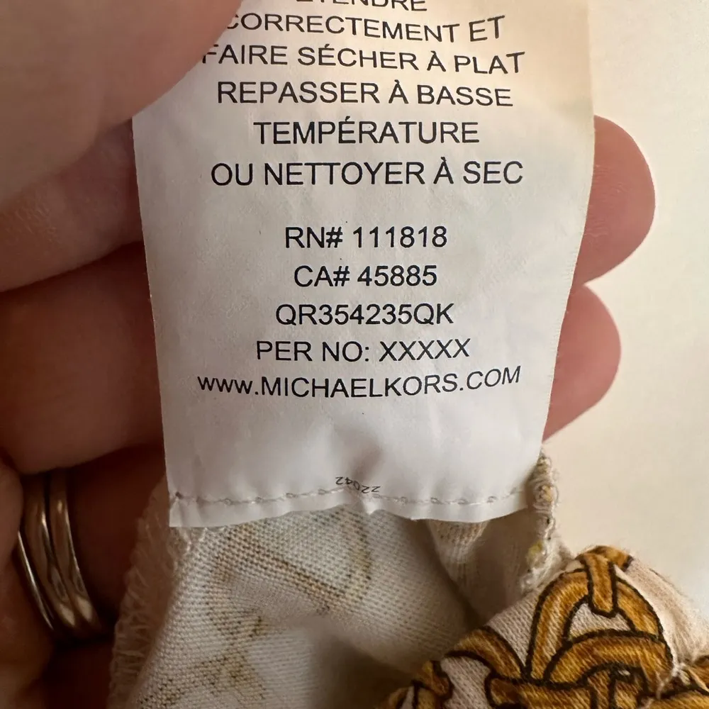 Michael Kors cream and gold cotton shirt with elastic waist band and sleeves - M - Image 5