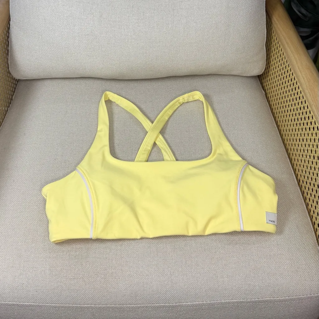 Vuori Daily Piped Bra Size medium - Image 3