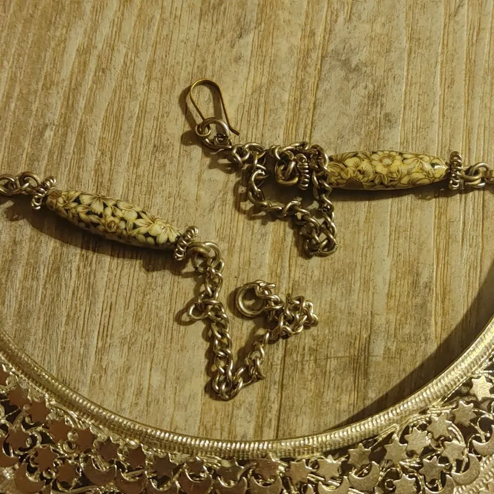 Vintage Floral Fish Motifs Silver Necklace With Intricate Design Chain Hook Clas - Image 3