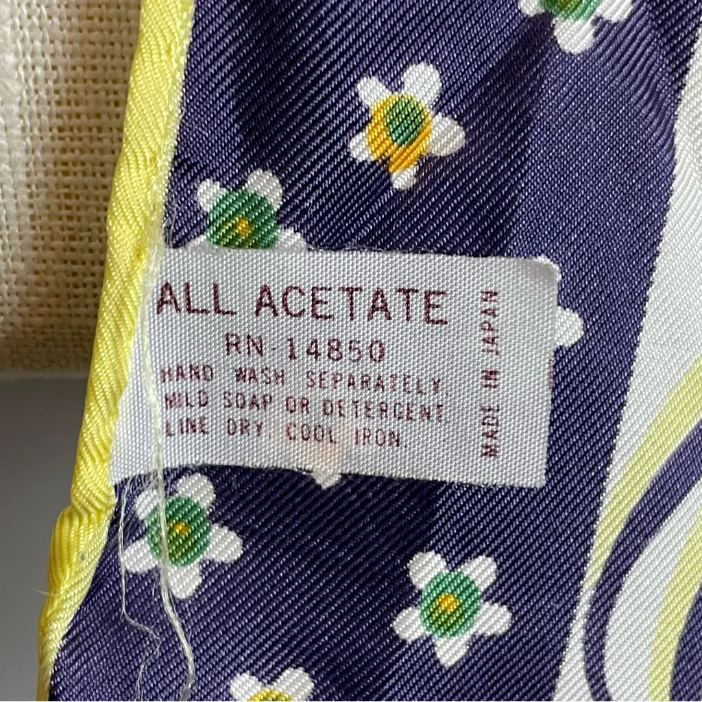 Vintage Floral Scarf 1970s Pattern White Yellow Green Colorful Mod Retro‎ Long - Image 4