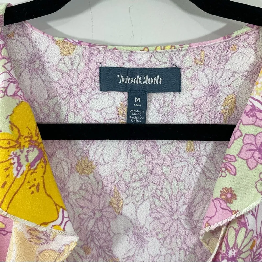 NWT‎ ModCloth Marvelous Flower Medley Surplice Smocked Short Sleeve Dress Size M - Image 5