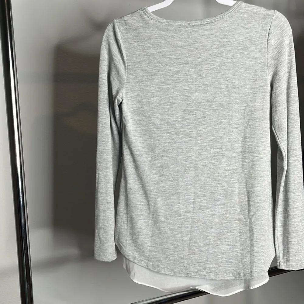 Womens gray sweater - Image 4